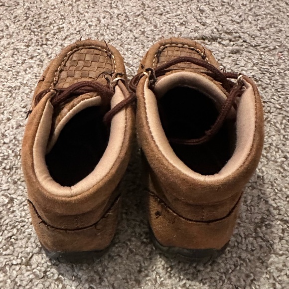 Twister toddler size 11 - Picture 2 of 4